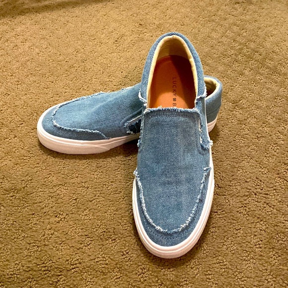 Lucky Brand shoes - Picture 1 of 4